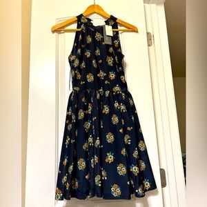 Costa Blanca Dress, Floral Mini , Mock Neck With Side Zip.  NWT